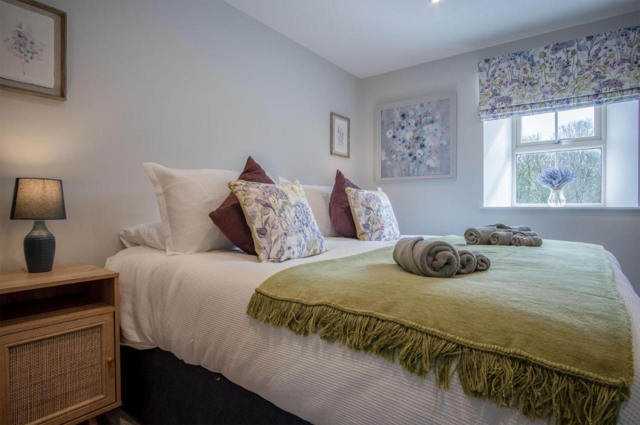 Kiln Park Farmhouse - 4 Bedroom Cottage - Narberth Eksteriør bilde