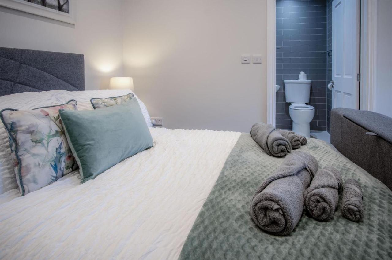Kiln Park Farmhouse - 4 Bedroom Cottage - Narberth Eksteriør bilde